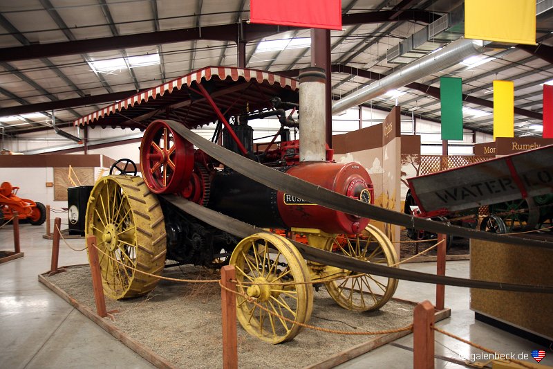1915 Russell Steam Traction Engine 16-48