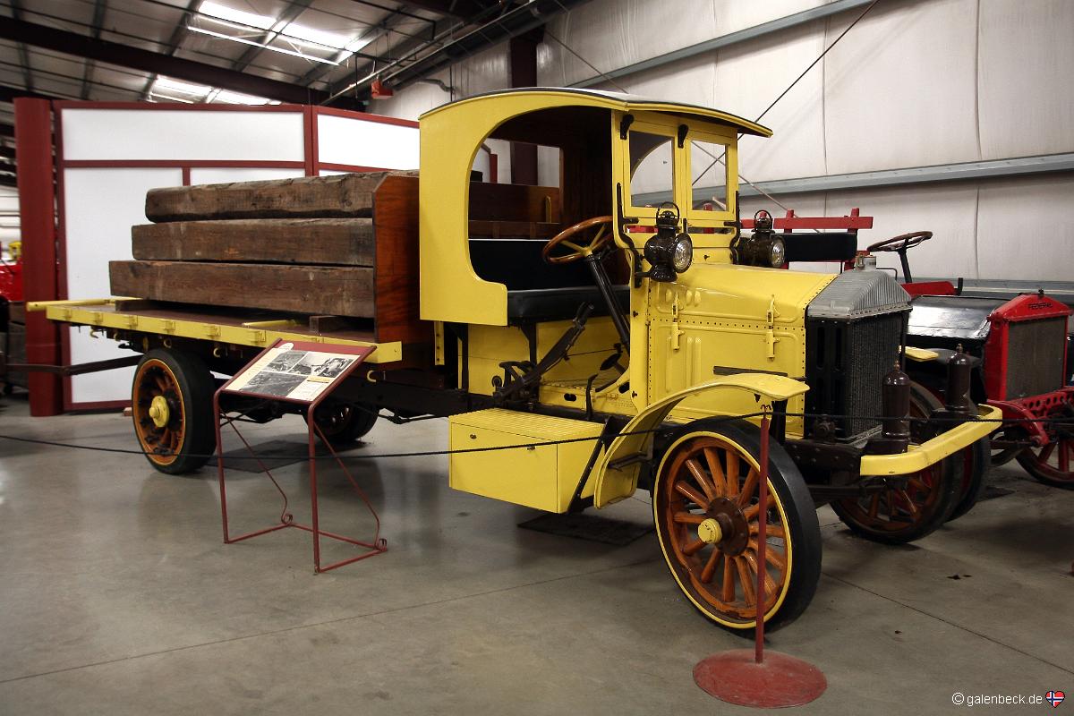 1918 Pierce Arrow