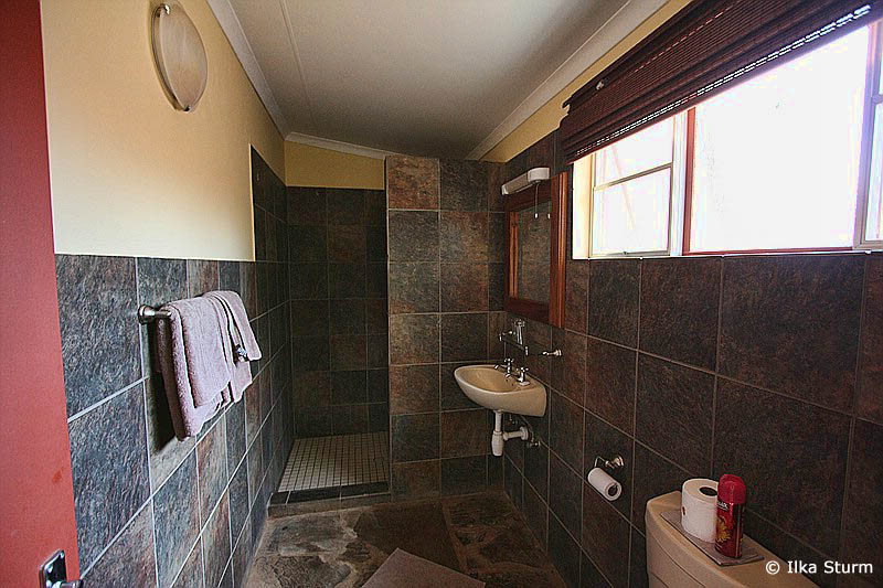 Kalahari Anib Lodge