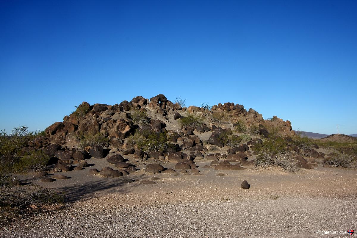 Painted Rock Petroglyph Site