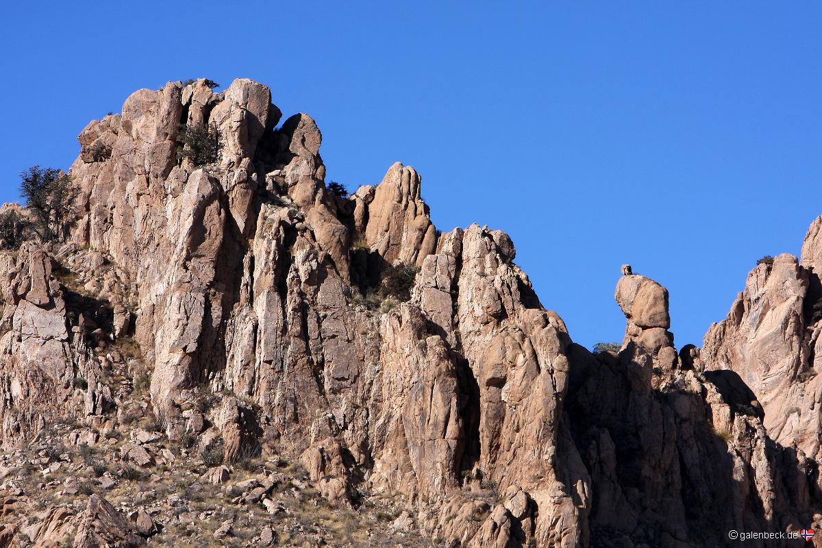 Dragoon Mountains