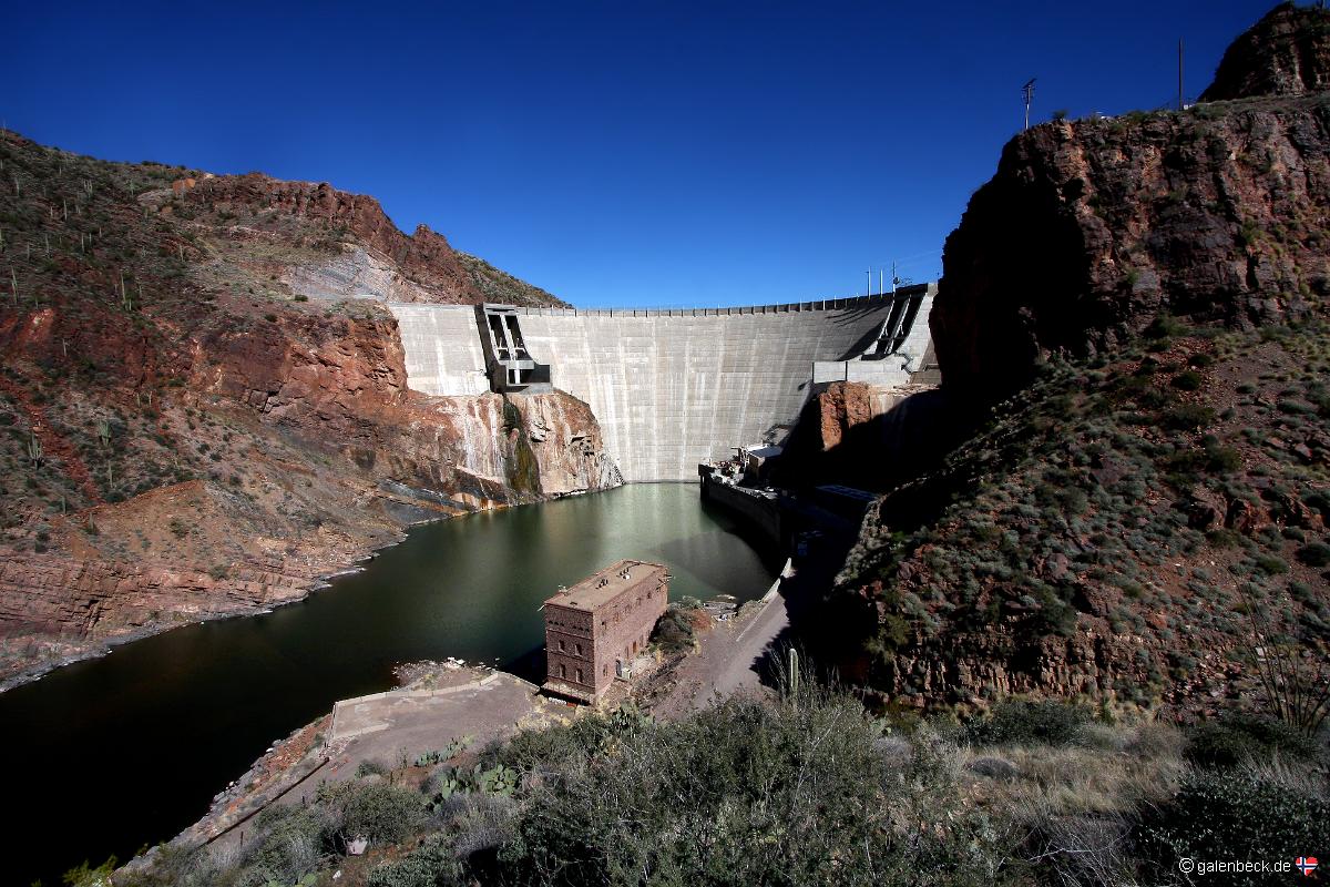 Roosevelt Dam