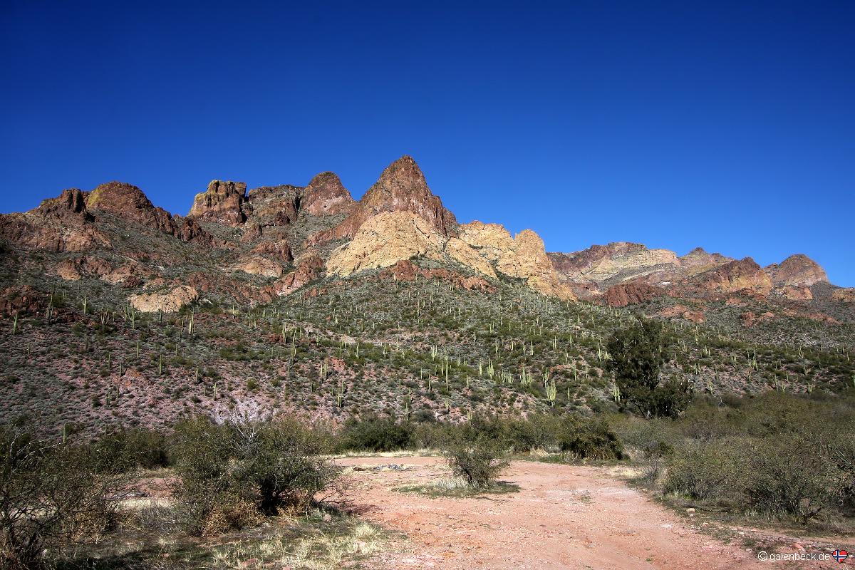 Apache Trail