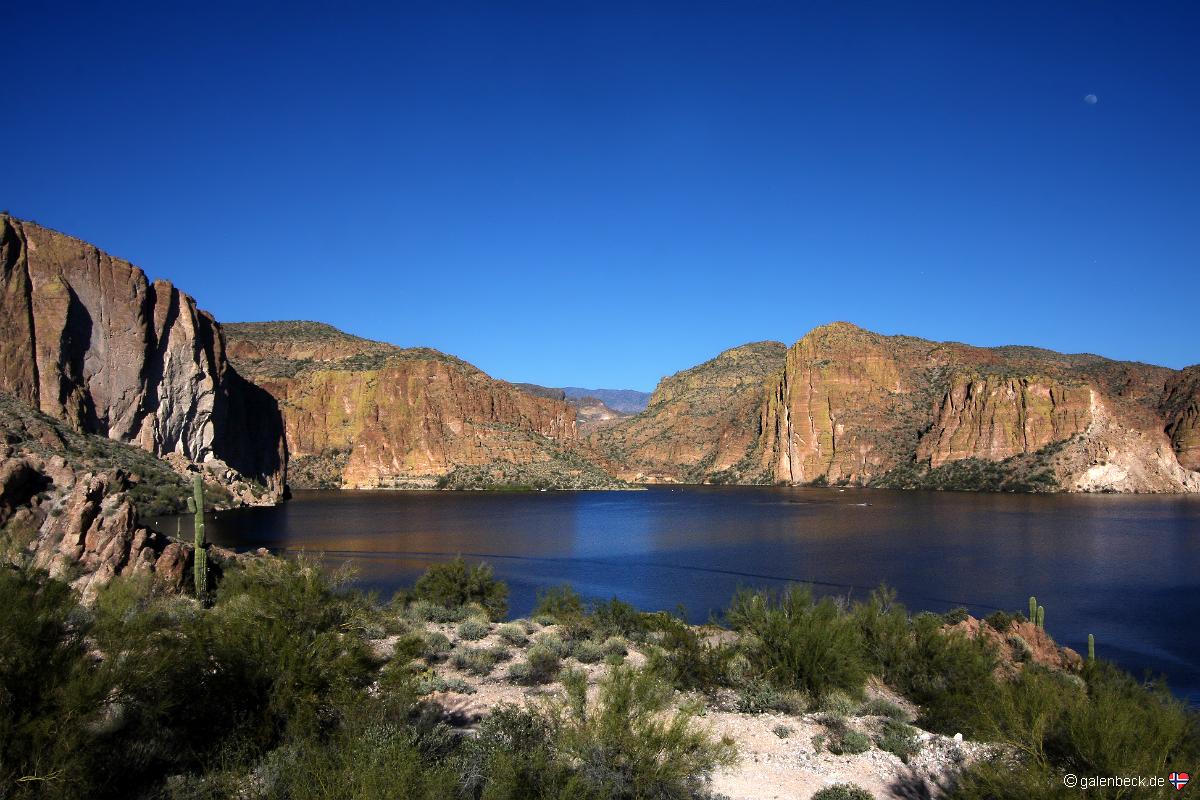 Canyon Lake