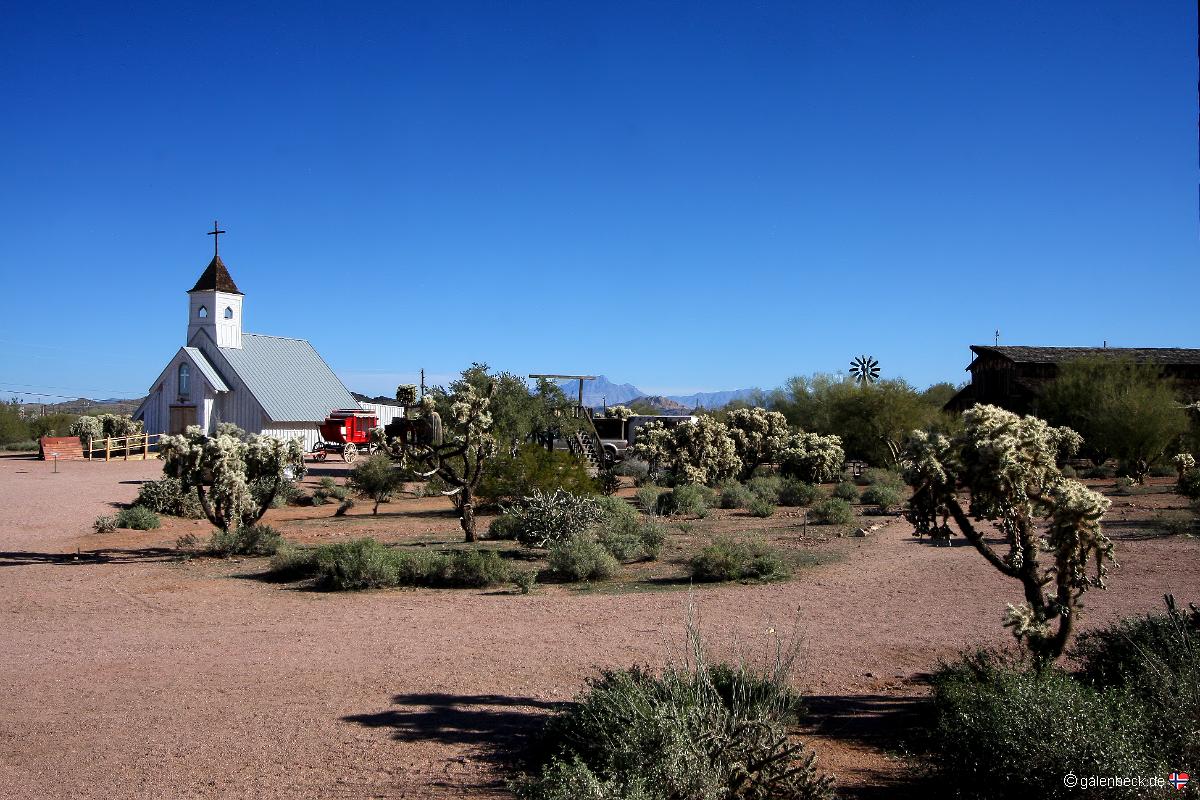 Superstition Mountain Museum