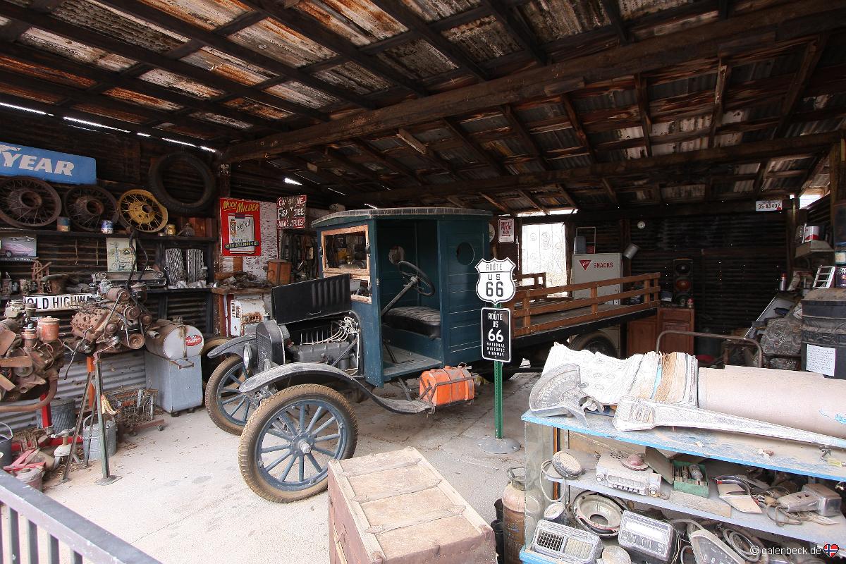 Hackberry General Store