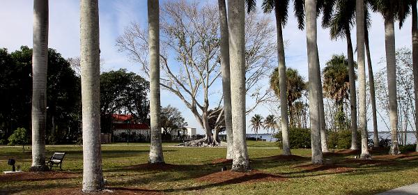 McGregor Blvd, Fort Myers, Florida, United States