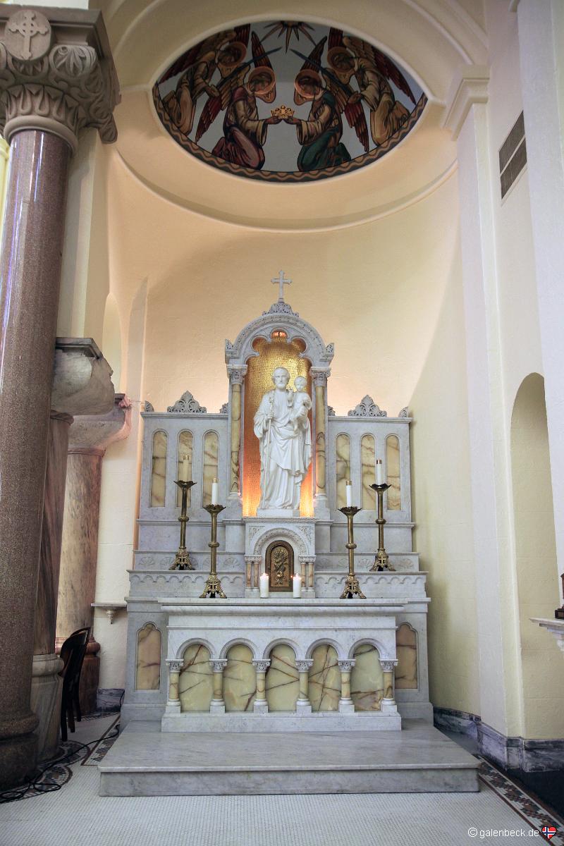 Sacred Heart Catholic Church
