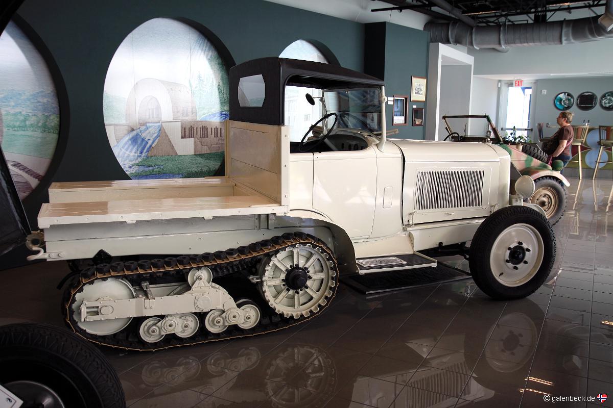 Tampa Bay Automobile Museum