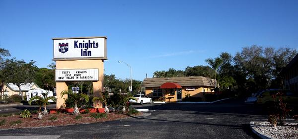 Knights Inn Sarasota
