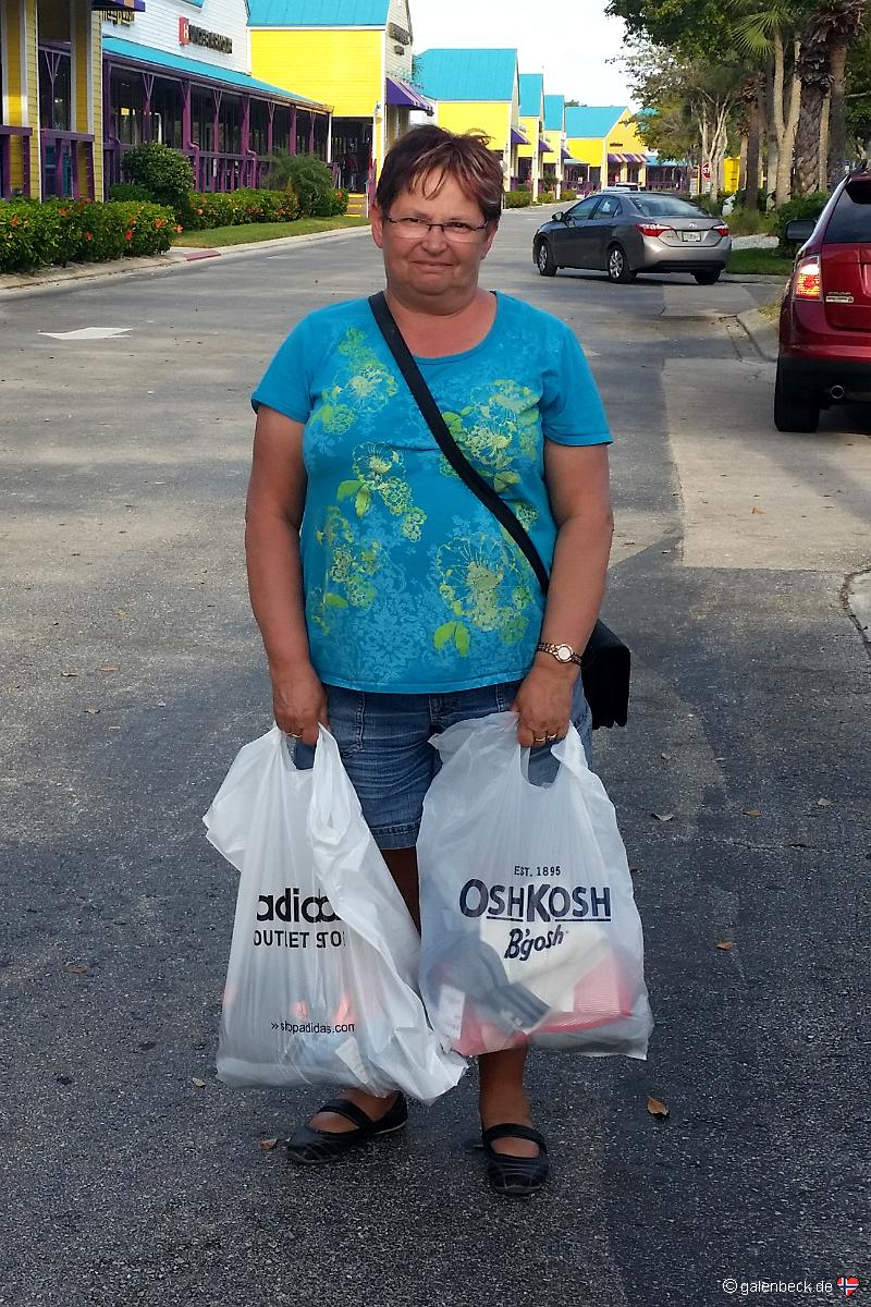 Tanger Outlets