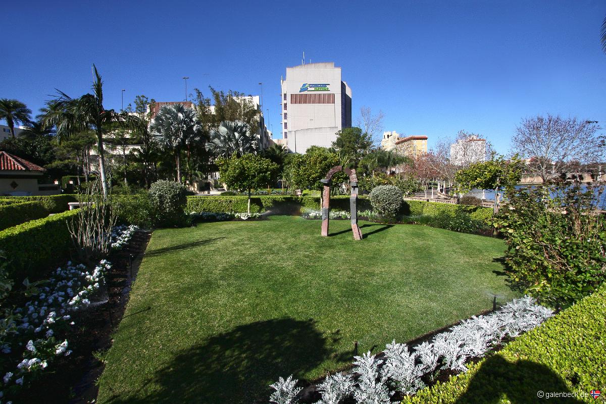 Hollis Garden