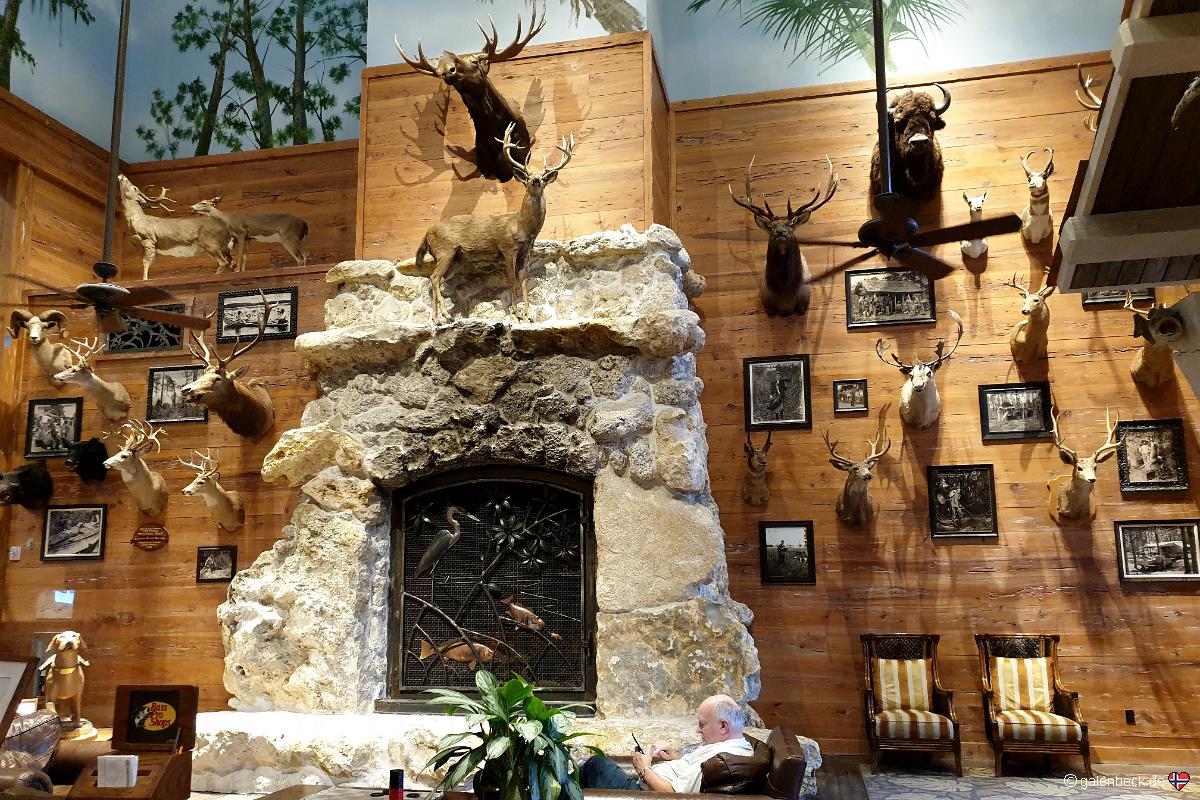 Bass Pro Shops Tampa