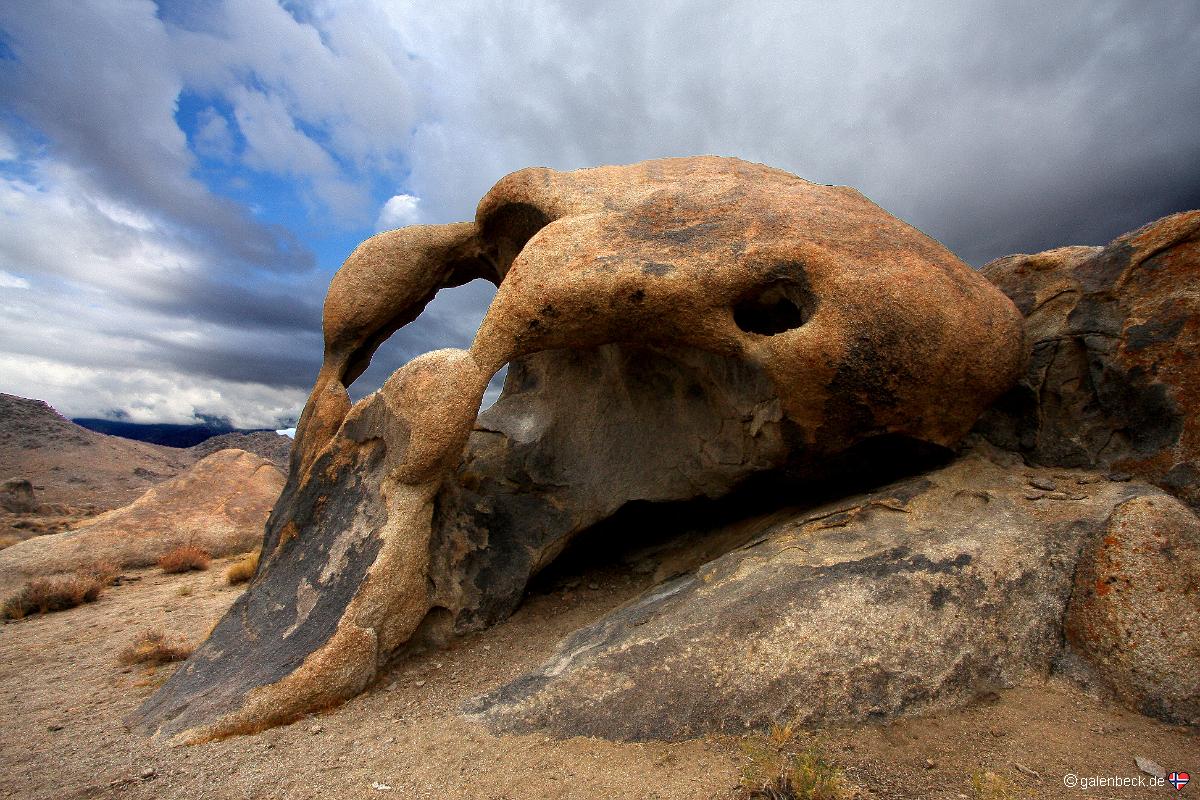 Cyclop's Skull Arch
