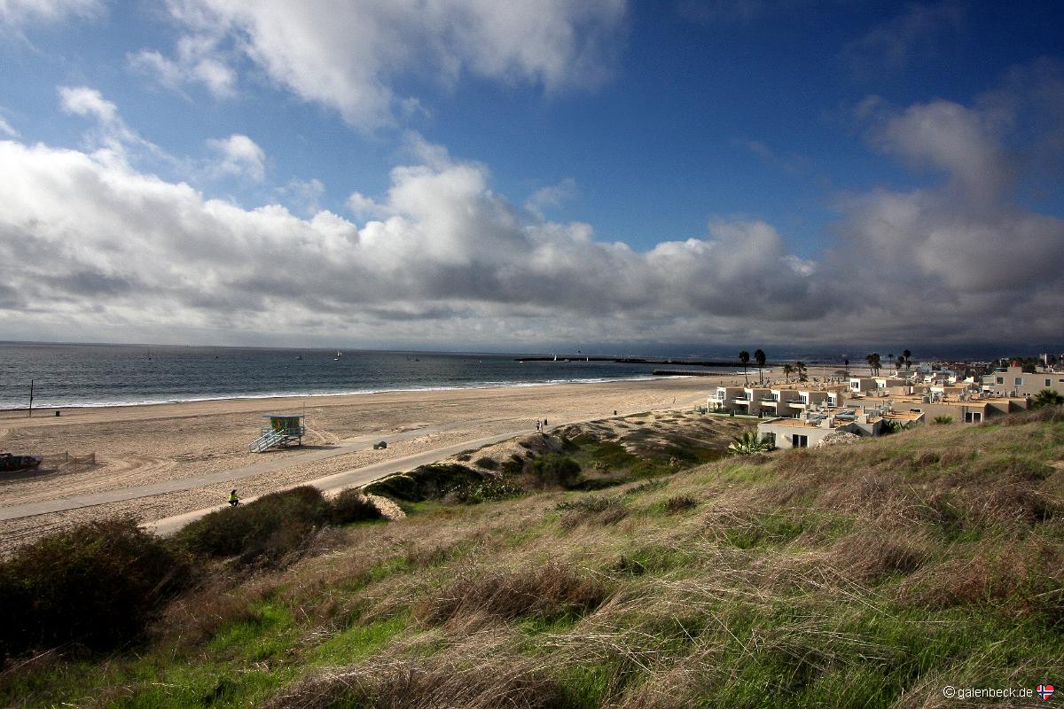 Dockweiler Beach State Park