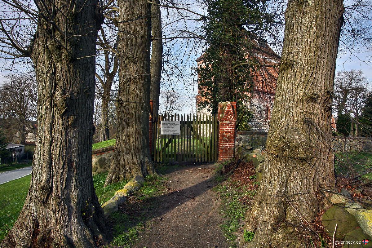 Kirche Bellin