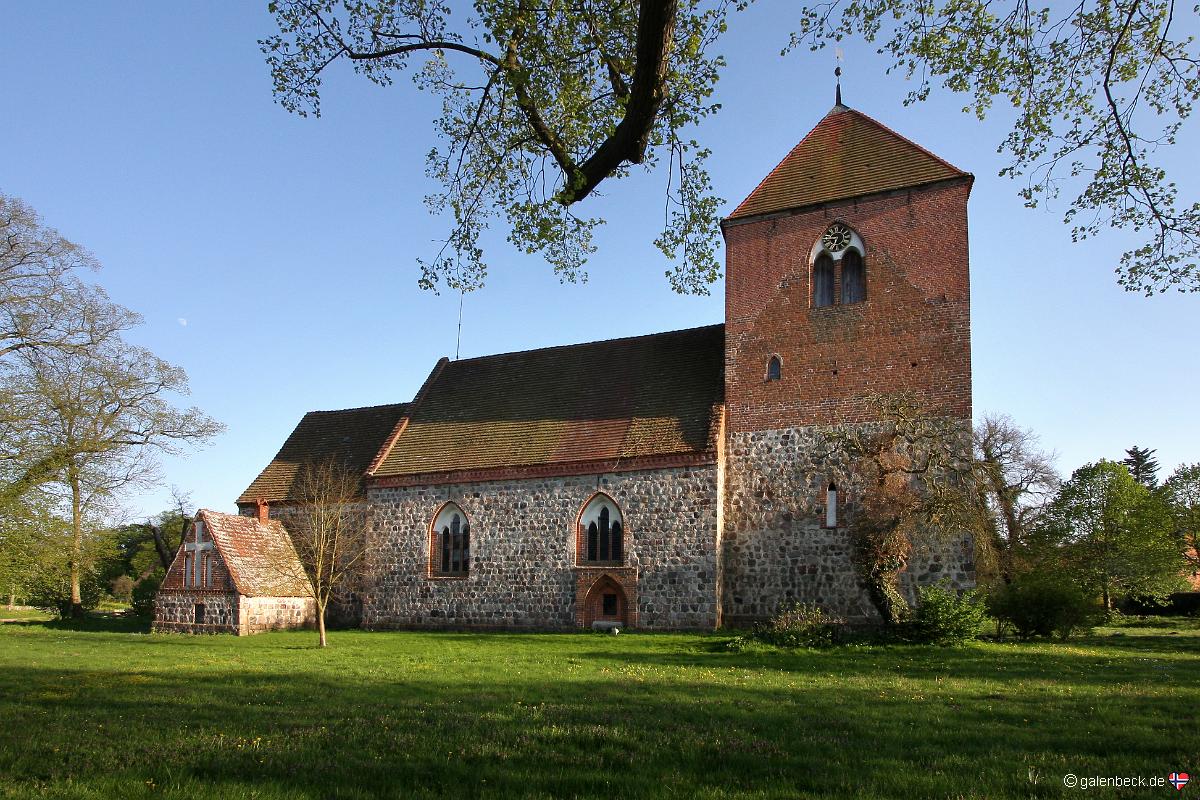 Kirche Lohmen