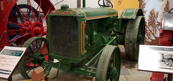 Allis Chalmers Model 20-35