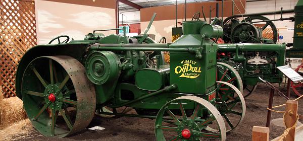 Rumely Oil-Pull Model 20-35