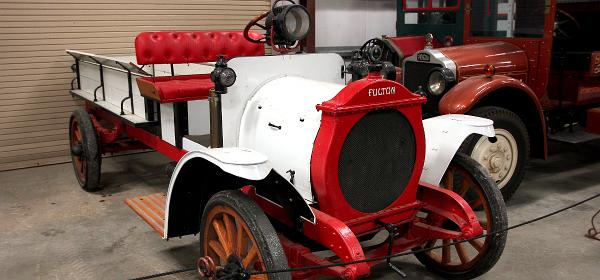 1918 Fulto Model FX 1,5 Ton Express