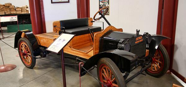 1912 Detroit Motor Wagon 0,8 Ton Flatbed
