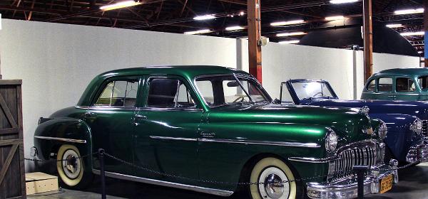 1949 DeSoto Deluxe Carryall