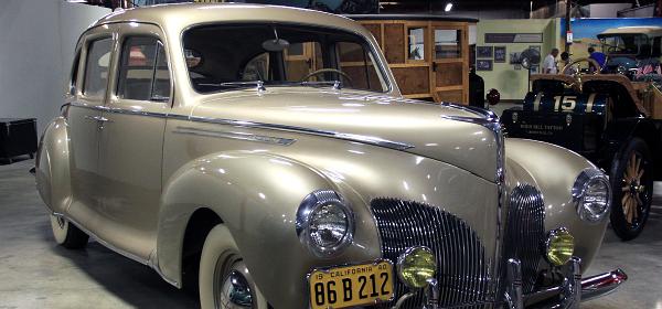 1940 Lincoln Zephyr