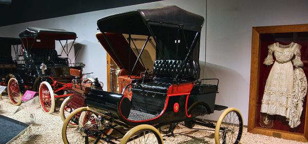 1902 Oldsmobile "R" Runabout