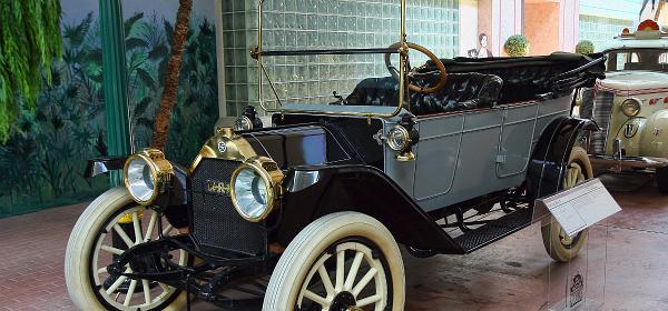 1913K-R-I-T KT Five Passenger Touring Car