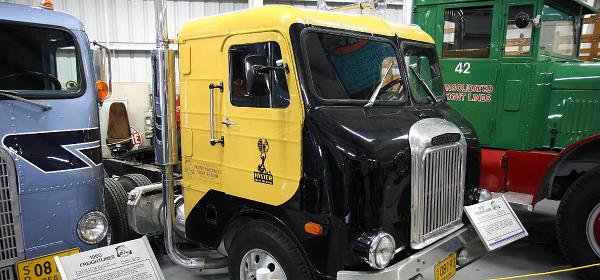 1950 Freightliner 2/3 scale Replica