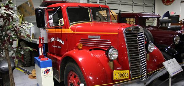 1937 Autocar