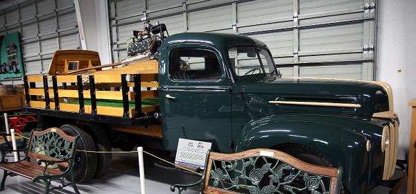 1945 Ford