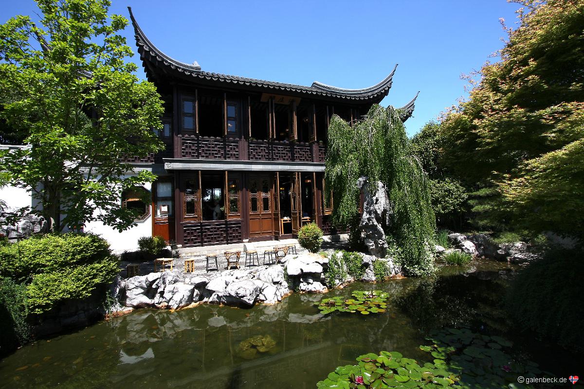 Lan Su Chinese Garden