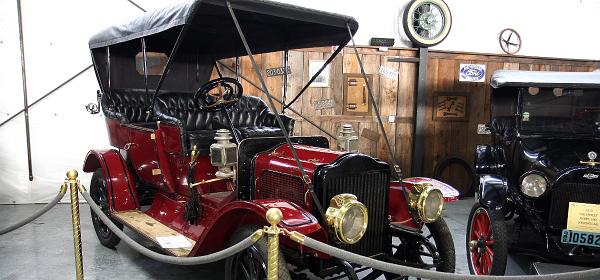 1910 White Model 00 Steamcar