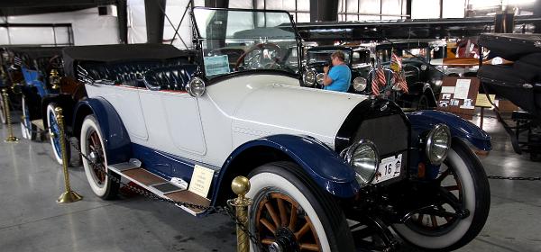 1915 Overland Model 82 Touring Car