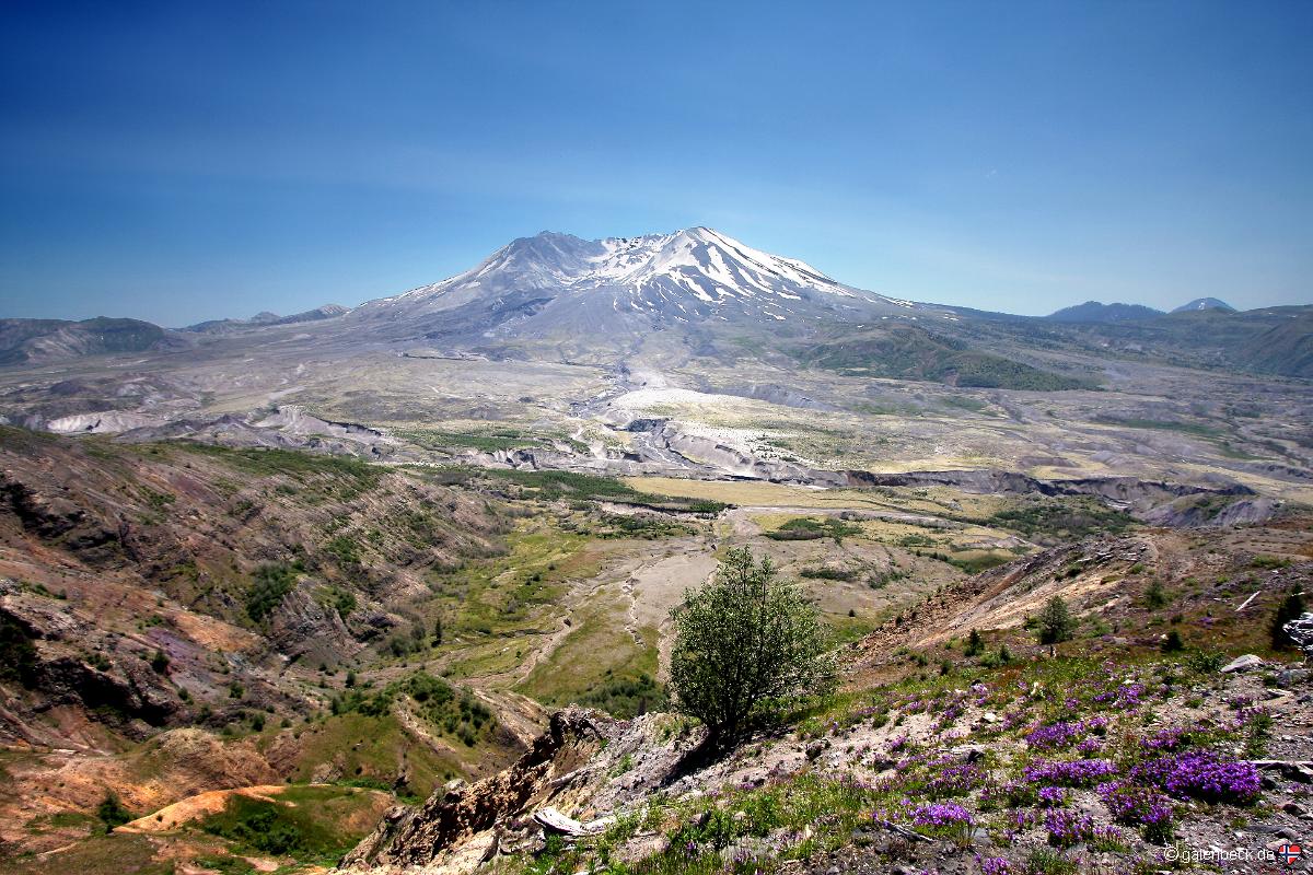 Mount St. Helens National Volcanic Monument