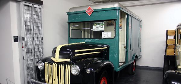1947 Ford 1Ton Railway Panel Truck