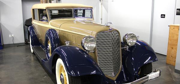 1934 Lincoln Convertible