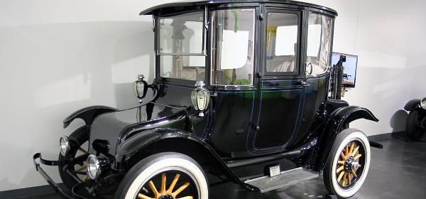 1914 Detroit Electric