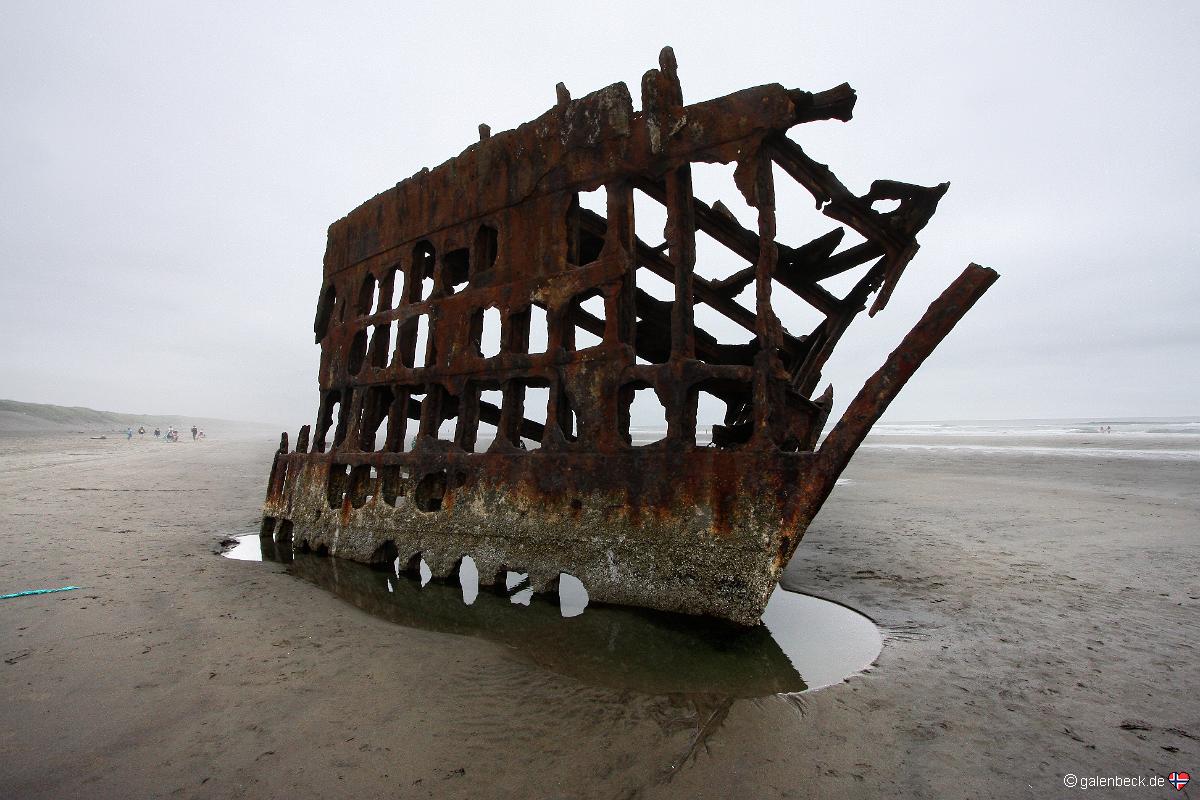 Peter Iredale Beach
