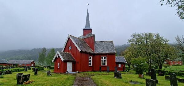 Ålvundeid Kirke