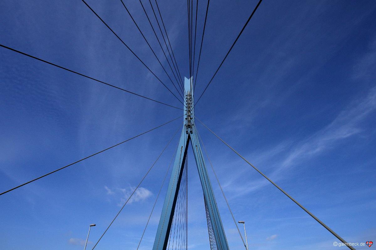 Köhlbrandbrücke