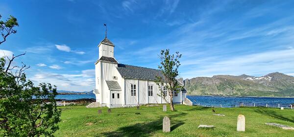 Gimsøy Kirke