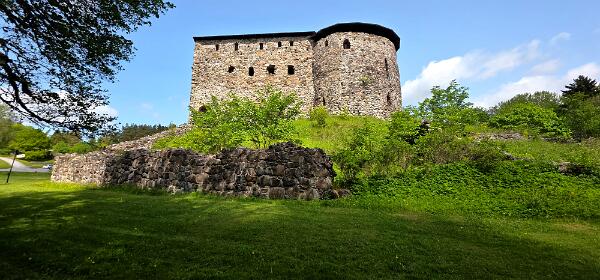 Raaseporin rauniolinna