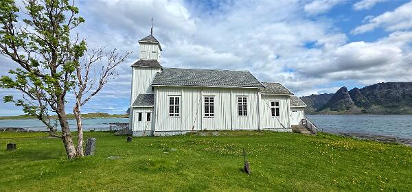 Gimsøy Kirke