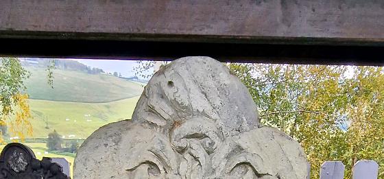 09