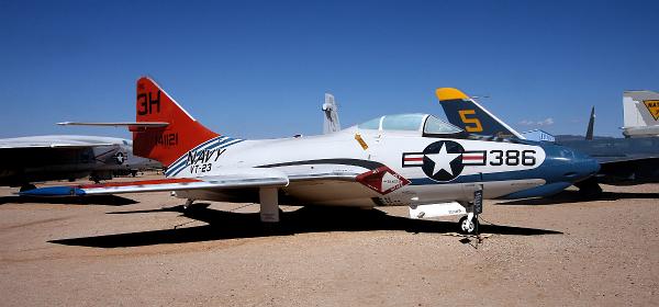 Grumman Taf-9J Cougar