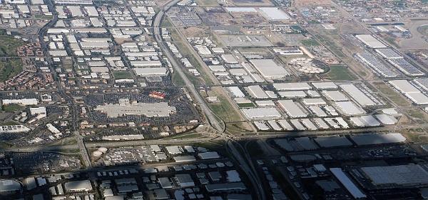 Links - Ontario Mills, Kreuz Interstate 10 und 15