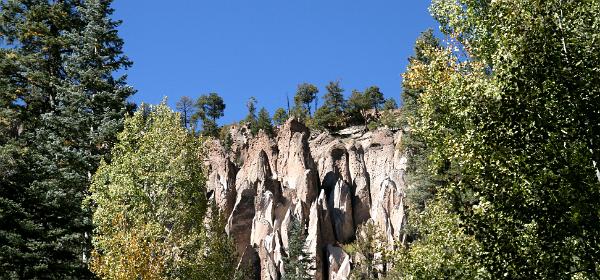 La Cueva Tent Rocks