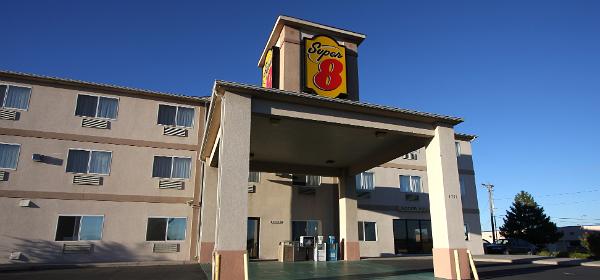 Motels / Hotels